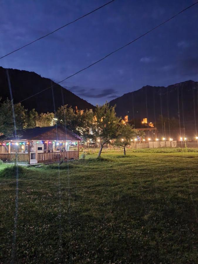 Mountain Star In Mestia Hotel Exterior foto